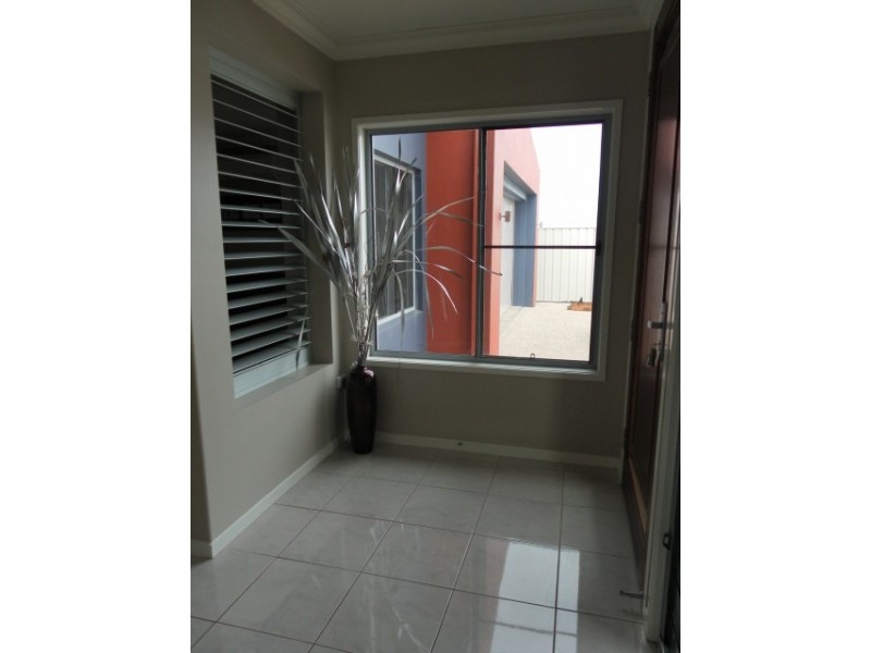 4 Desgrand Street, Emerald QLD 4720