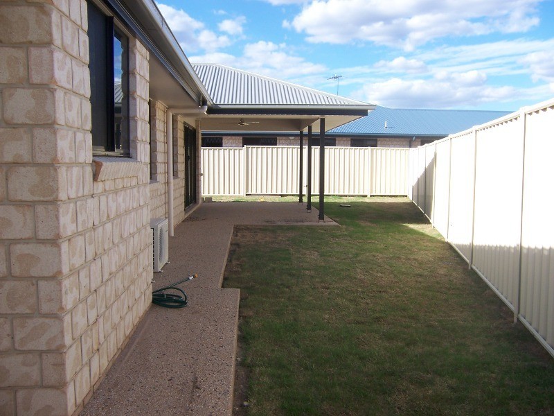 27 Haswell Street, Emerald QLD 4720