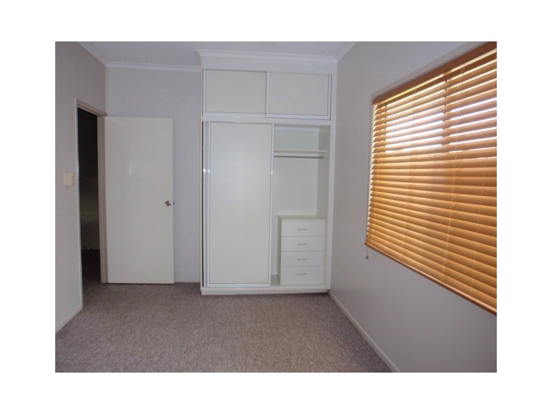 27 Colleen Avenue, Emerald QLD 4720