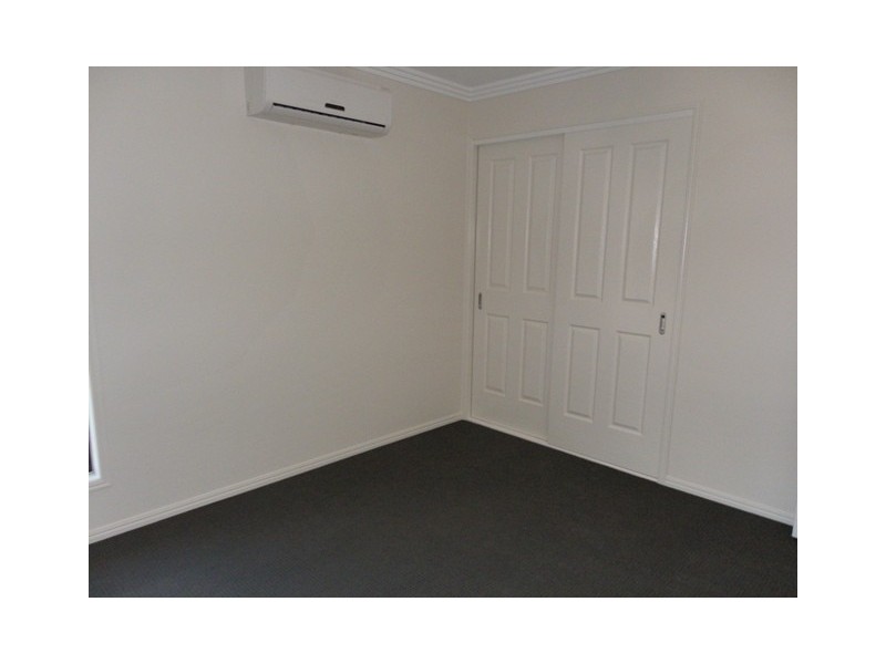42 Wright Street, Emerald QLD 4720