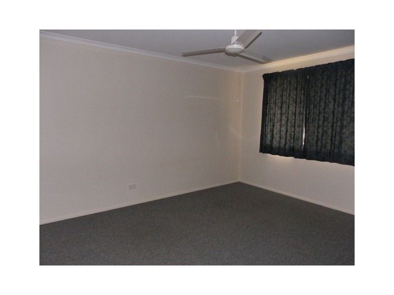 5 Mellish Crescent, Emerald QLD 4720