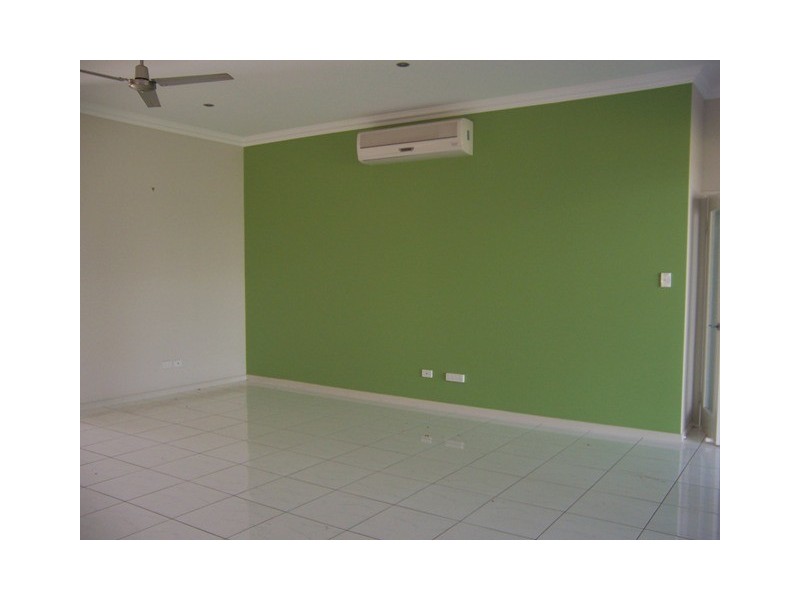 16 Cook Close, Emerald QLD 4720