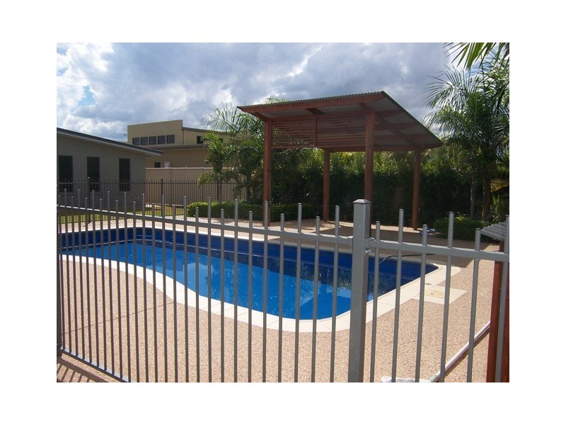 16 Cook Close, Emerald QLD 4720