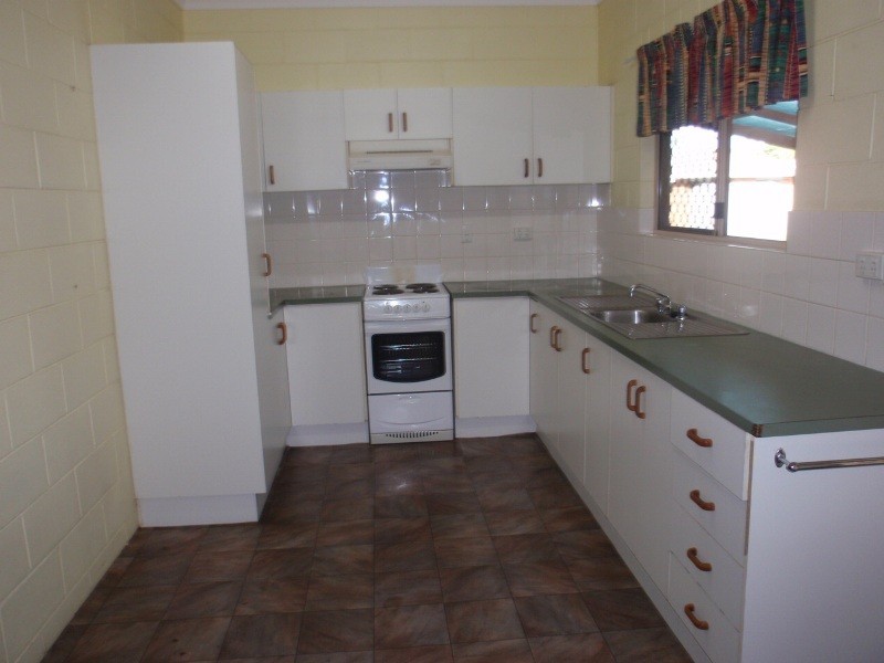 42 Colleen Avenue, Emerald QLD 4720