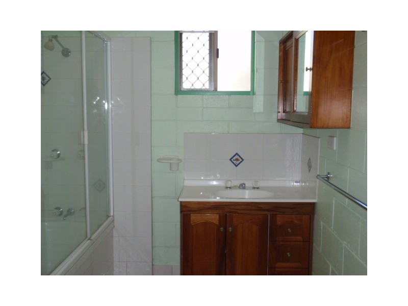 42 Colleen Avenue, Emerald QLD 4720