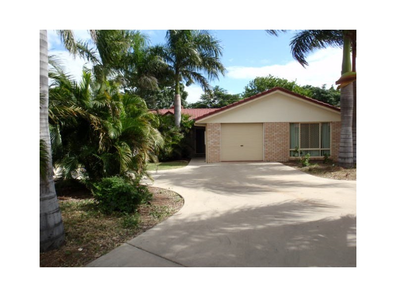 1/12 Kookaburra Court, Emerald QLD 4720