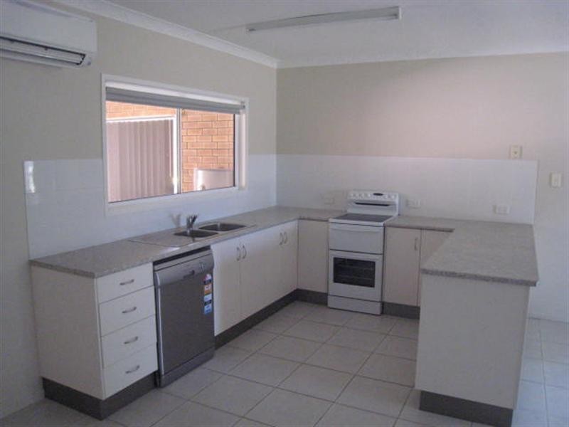 3/145 Egerton Street (The Links), Emerald QLD 4720