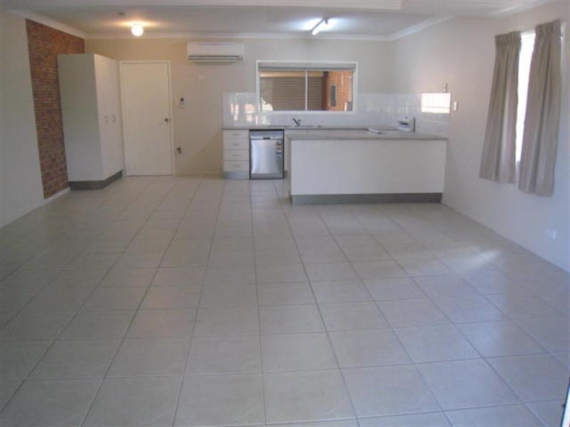 3/145 Egerton Street (The Links), Emerald QLD 4720