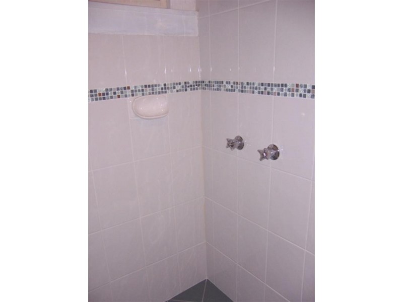 2/70 Church Lane, Emerald QLD 4720