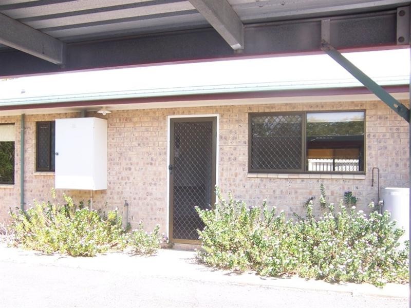 3/41 Baker Street, Emerald QLD 4720