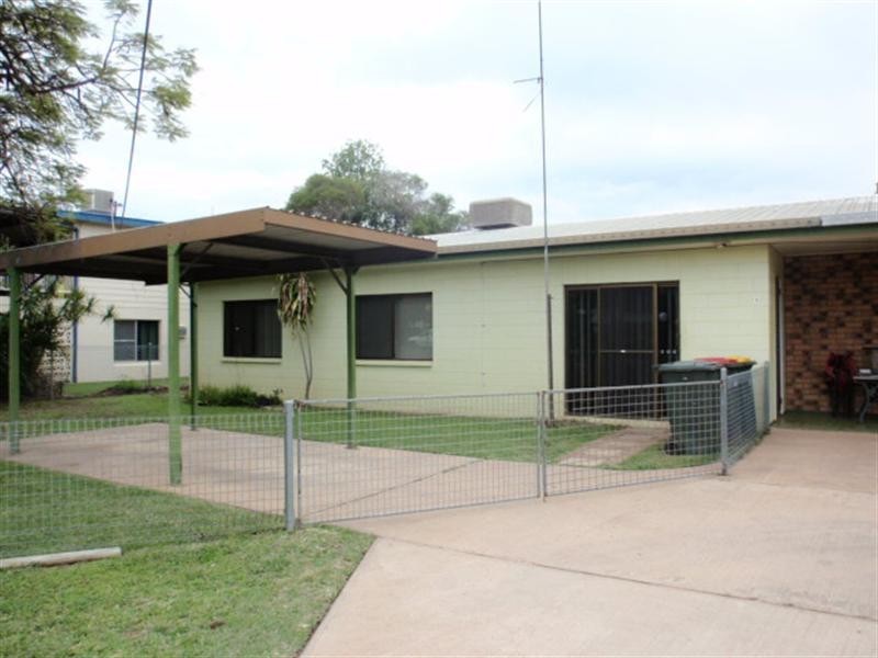 1/1 Willans Street, Emerald QLD 4720