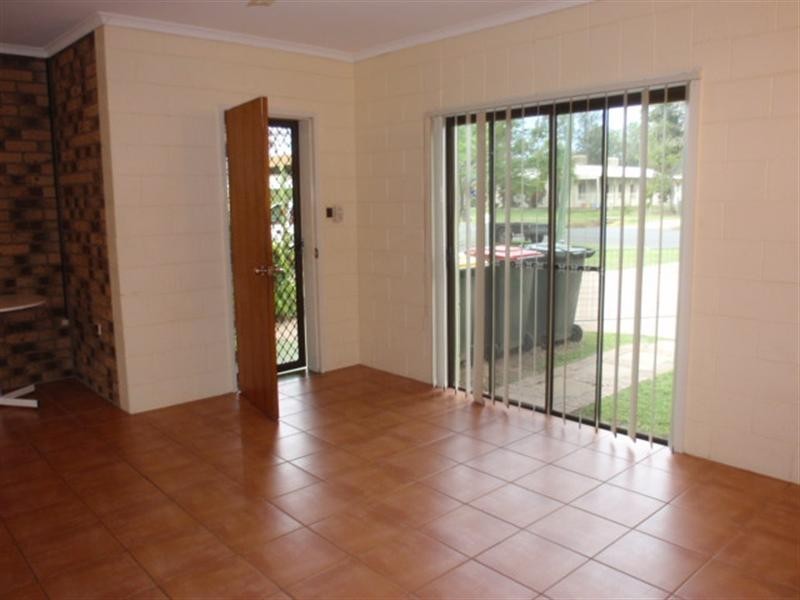 1/1 Willans Street, Emerald QLD 4720