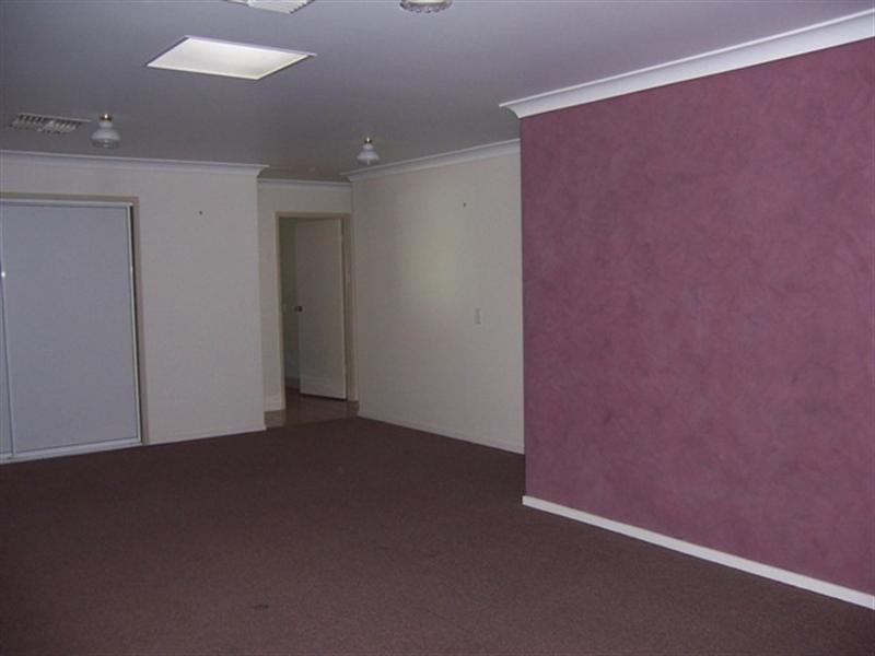 41 Bridgeman Street, Emerald QLD 4720