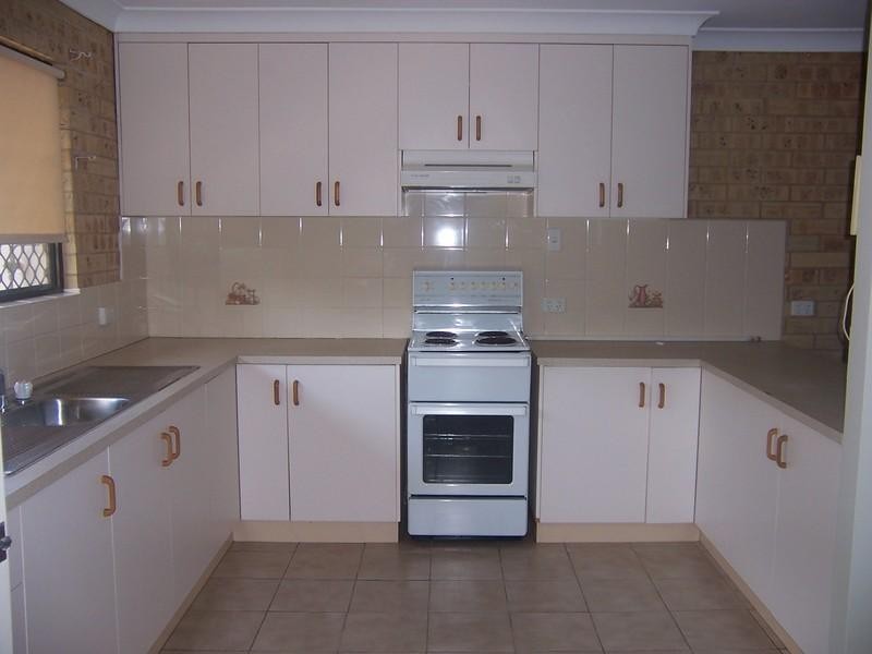 1/41 Baker Street, Emerald QLD 4720