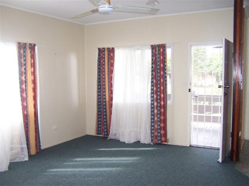 109 Harris Street, Emerald QLD 4720