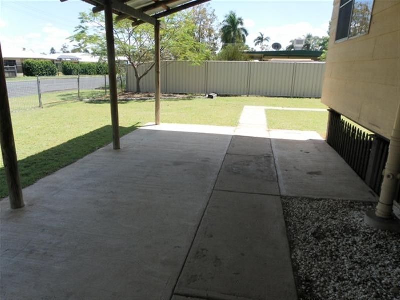 109 Harris Street, Emerald QLD 4720