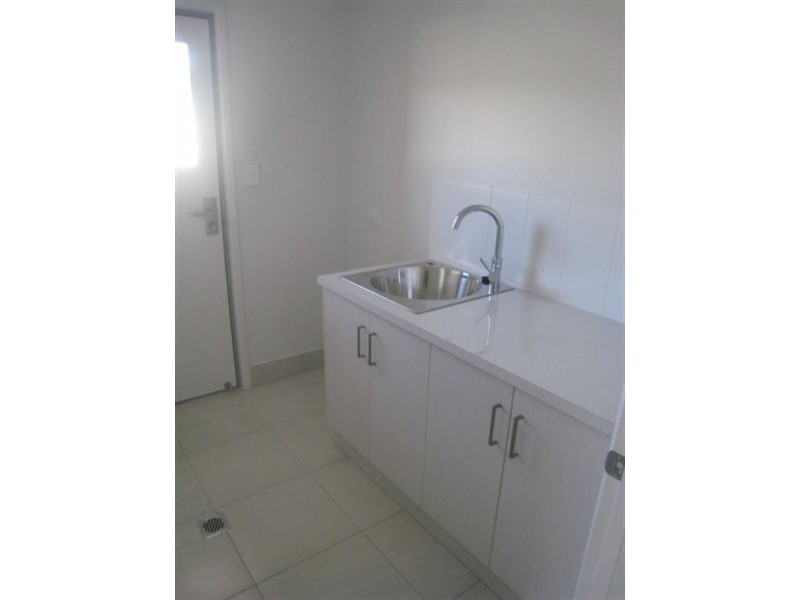 12 The Vybe, Emerald QLD 4720