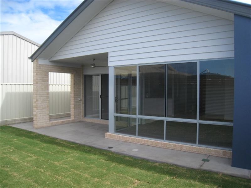 12 The Vybe, Emerald QLD 4720
