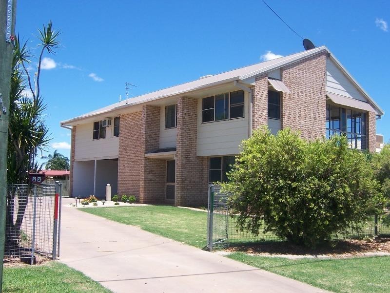 22 Jacqueline Drive, Emerald QLD 4720