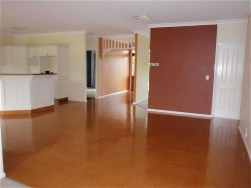 28 Whitchurch, Emerald QLD 4720
