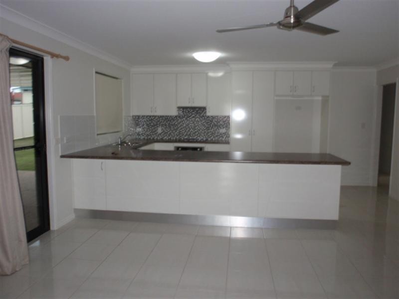 13 Berthun Drive, Emerald QLD 4720