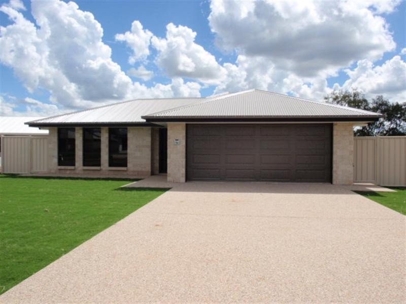 71 Blue Gum Drive, Emerald QLD 4720