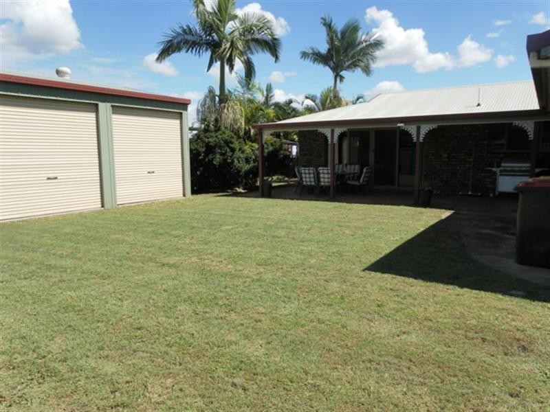1 Kurrajong Close, Emerald QLD 4720