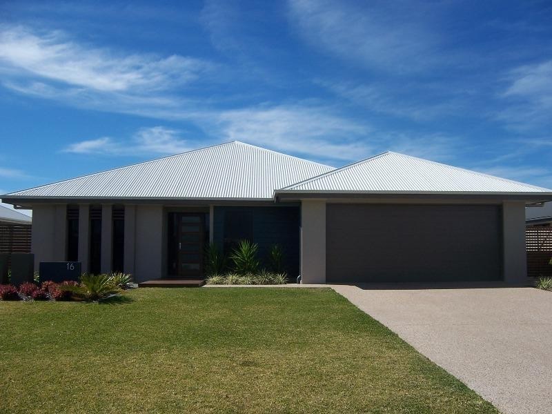 16 Glovar Street, Emerald QLD 4720