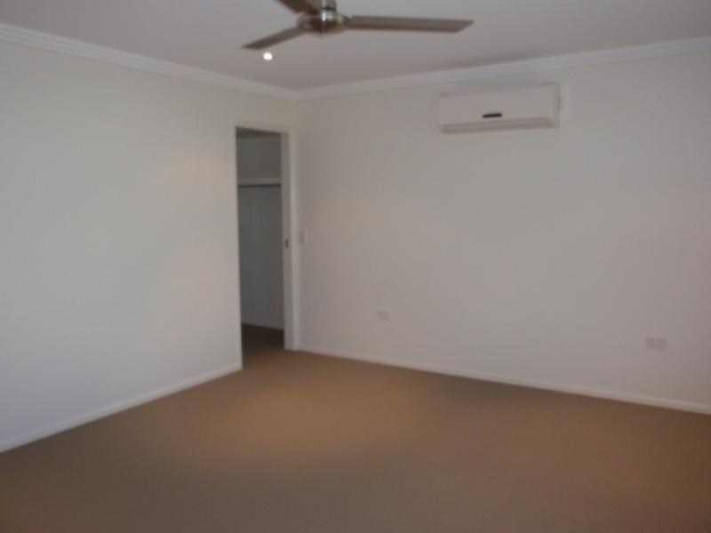 9 Blue Gum Drive, Emerald QLD 4720