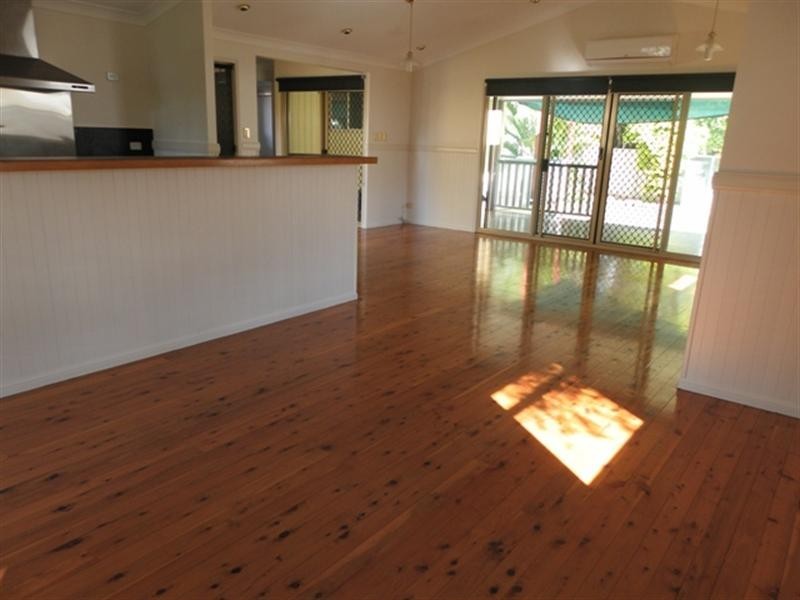 81 Crinum Crescent, Emerald QLD 4720