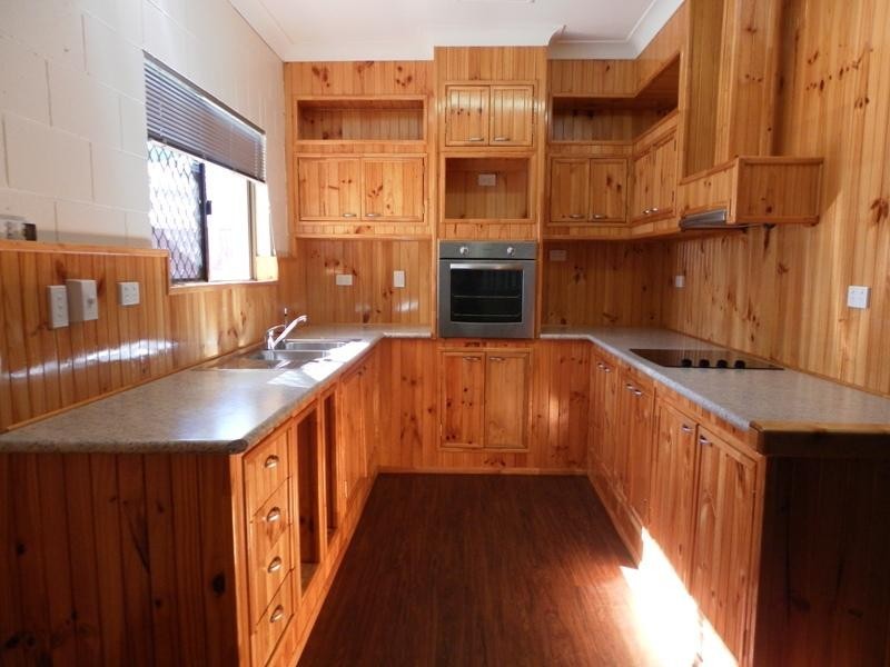 44 Colleen Avenue, Emerald QLD 4720