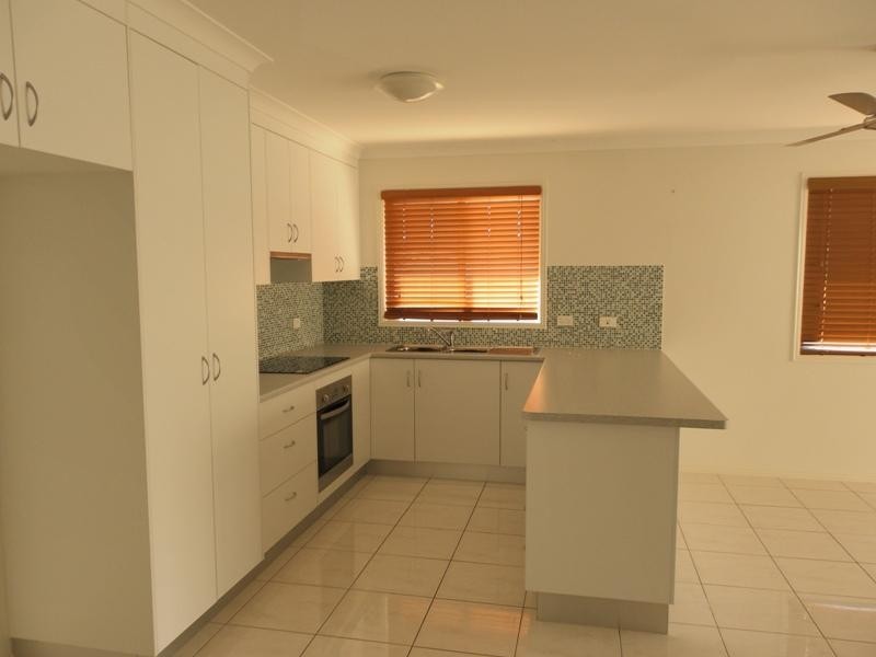19 Berthun Street, Emerald QLD 4720