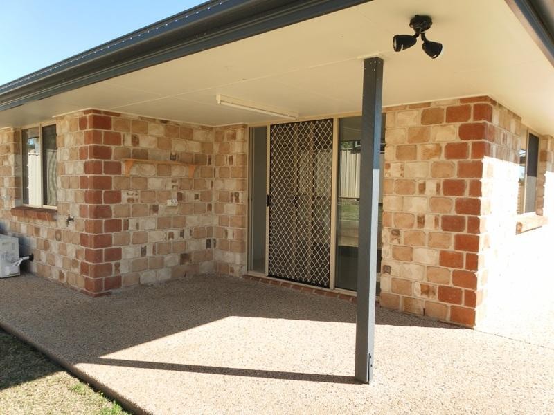 19 Berthun Street, Emerald QLD 4720