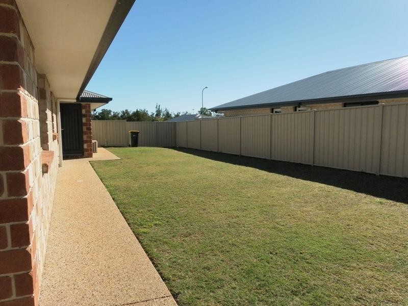 19 Berthun Street, Emerald QLD 4720