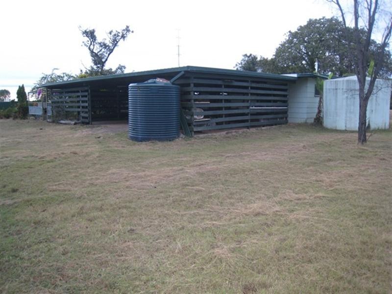 985 Rubyvale Road, Sapphire QLD 4702