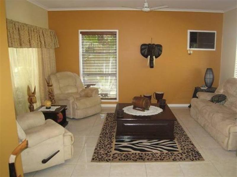 46 Barry Street, Emerald QLD 4720