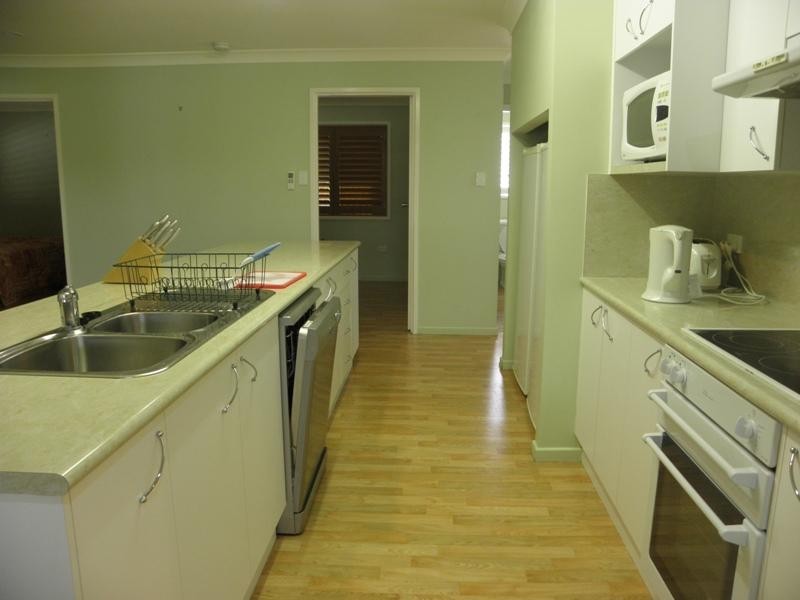 8 Stephanie Court, Emerald QLD 4720