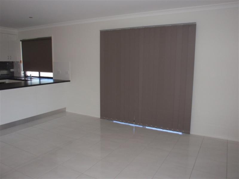 4/38 Long Street, Emerald QLD 4720