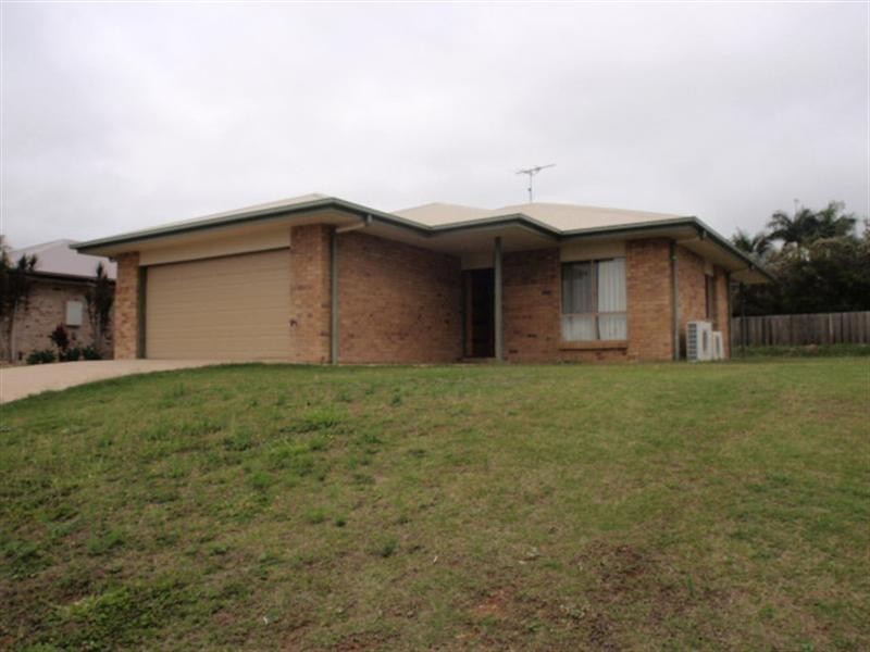 3 Chandon Court, Emerald QLD 4720