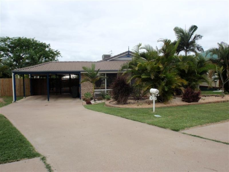 16 Jeppesen Drive, Emerald QLD 4720