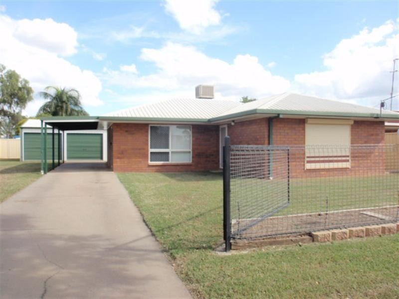 101 Roberts Street, Emerald QLD 4720