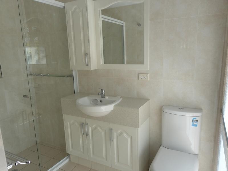 7 Egan Street, Emerald QLD 4720