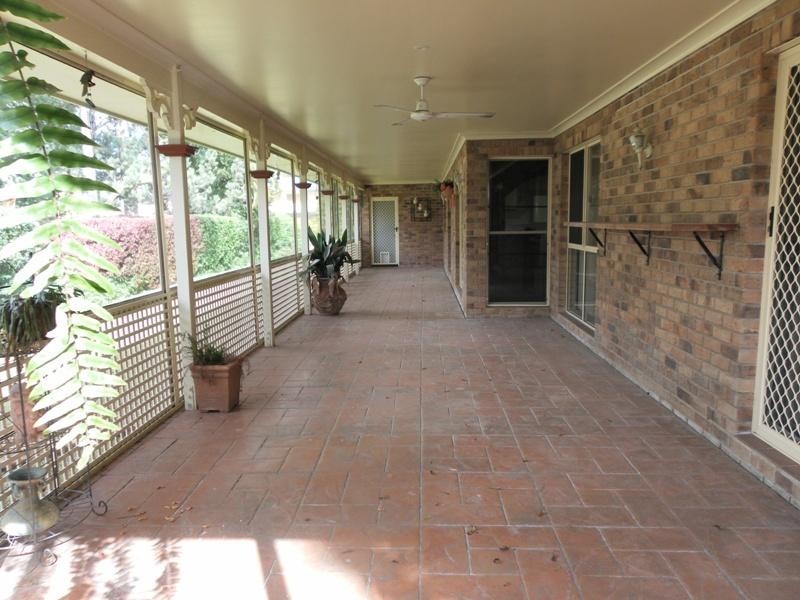 7 Egan Street, Emerald QLD 4720