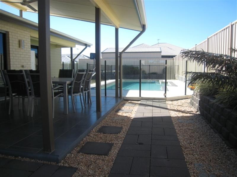 22 Pressler Drive, Emerald QLD 4720