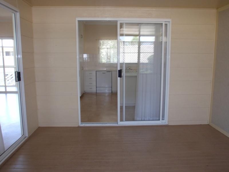 11 Roseanne Road, Emerald QLD 4720