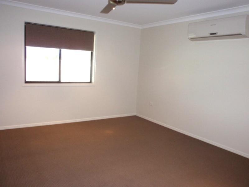 4 Wright Street, Emerald QLD 4720