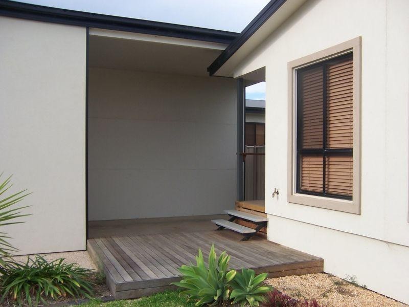 1/23 Callaghan Street, Emerald QLD 4720