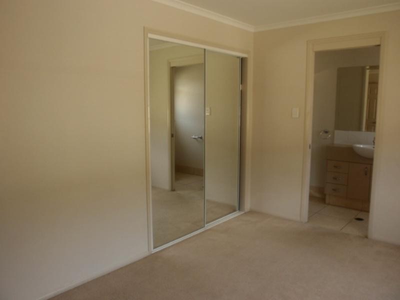 1/23 Callaghan Street, Emerald QLD 4720