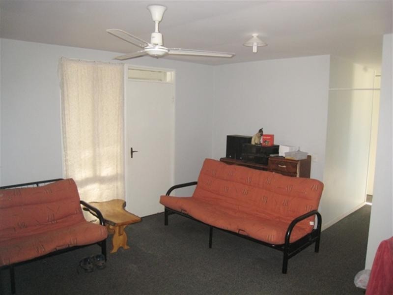 24 Crawford Street, Dysart QLD 4745