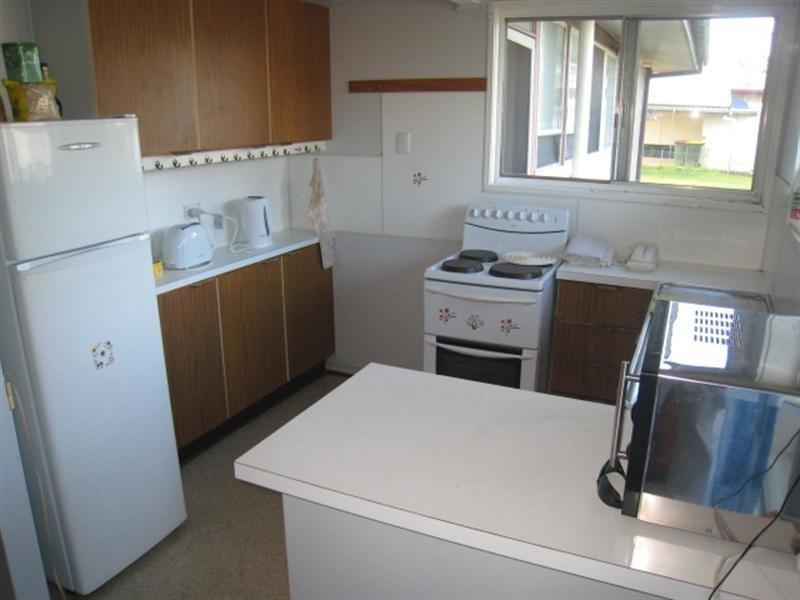 24 Crawford Street, Dysart QLD 4745